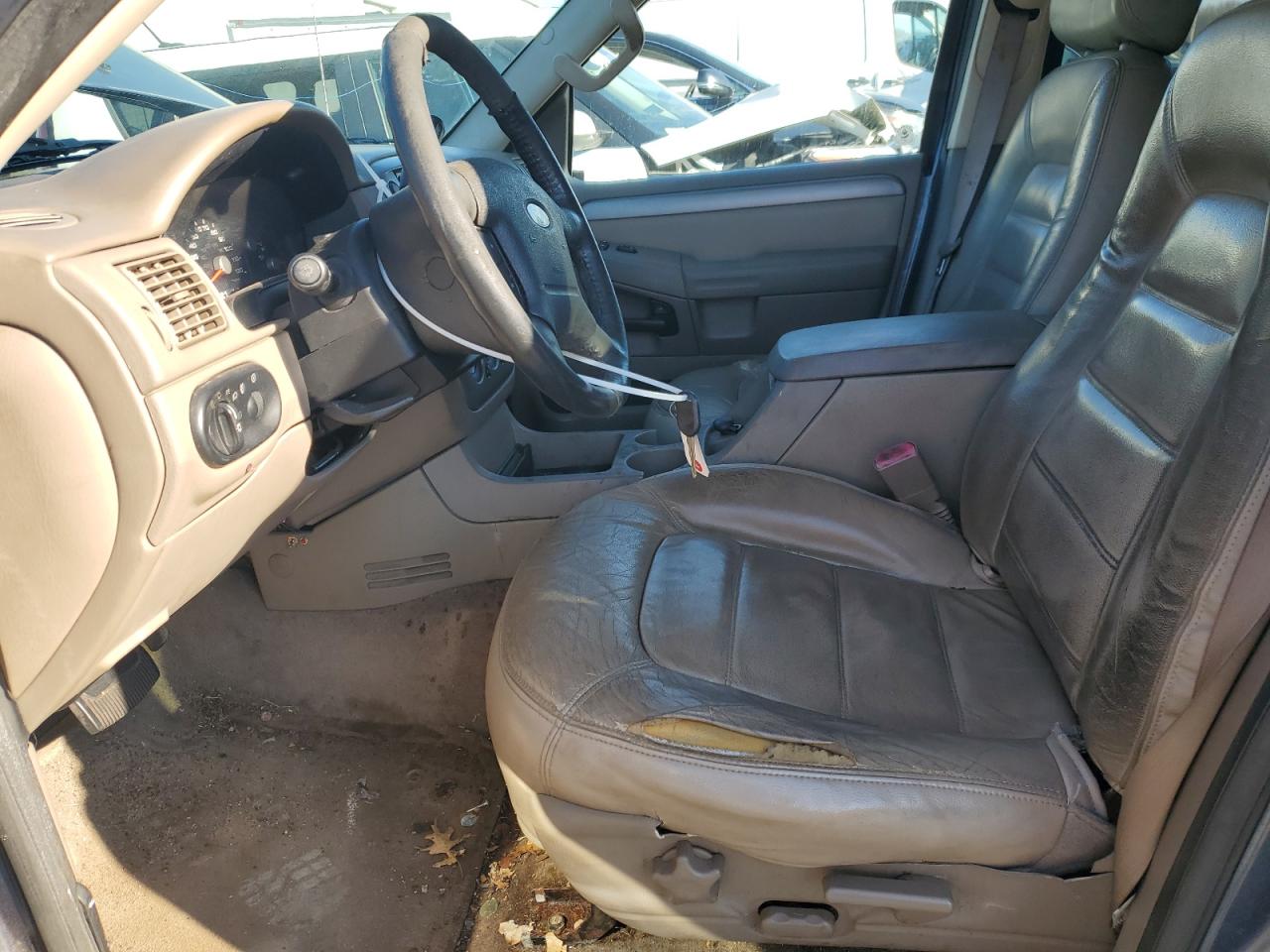 2004 Ford Explorer Xlt VIN: 1FMZU73K14UB55720 Lot: 80856023