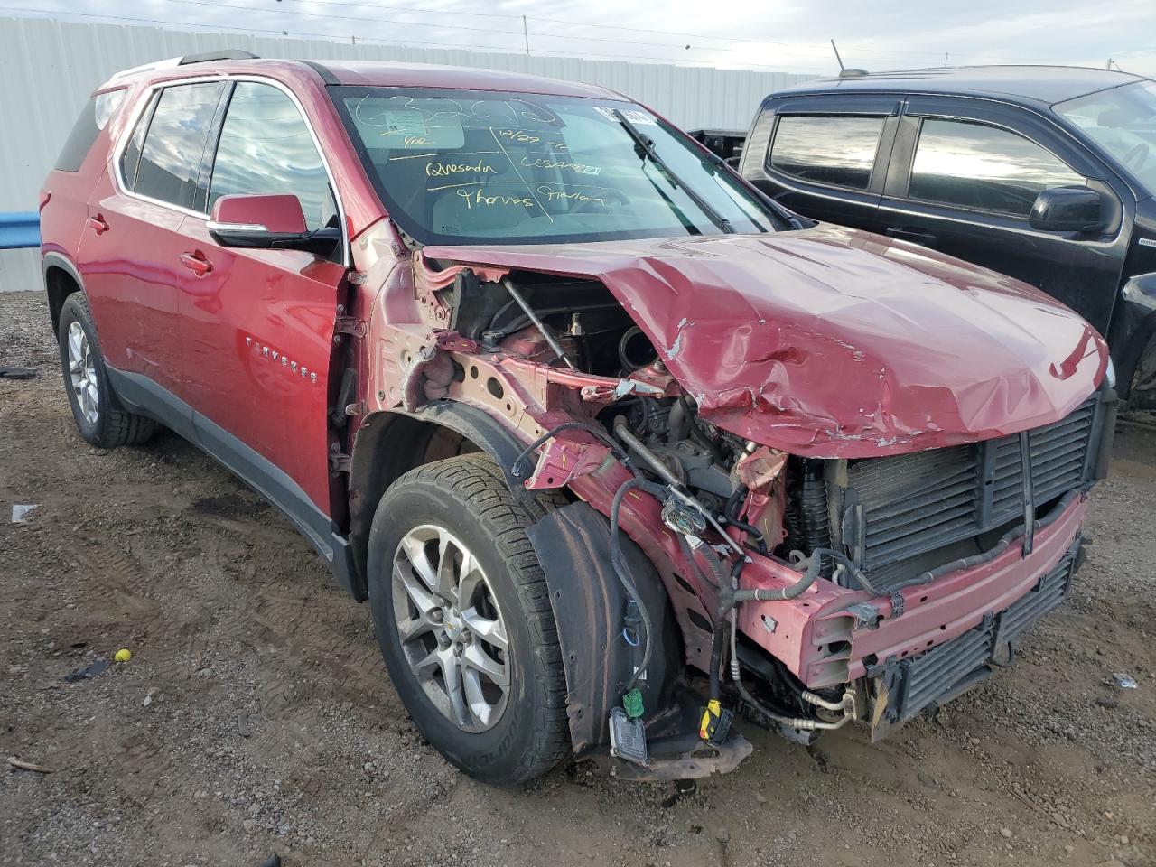 1GNERGKW0JJ146519 2018 Chevrolet Traverse Lt