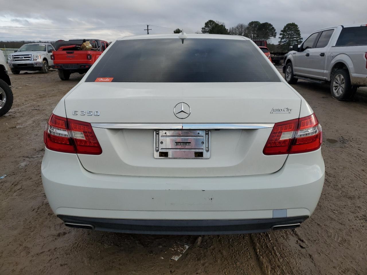 WDDHF5GB0BA272203 2011 Mercedes-Benz E 350