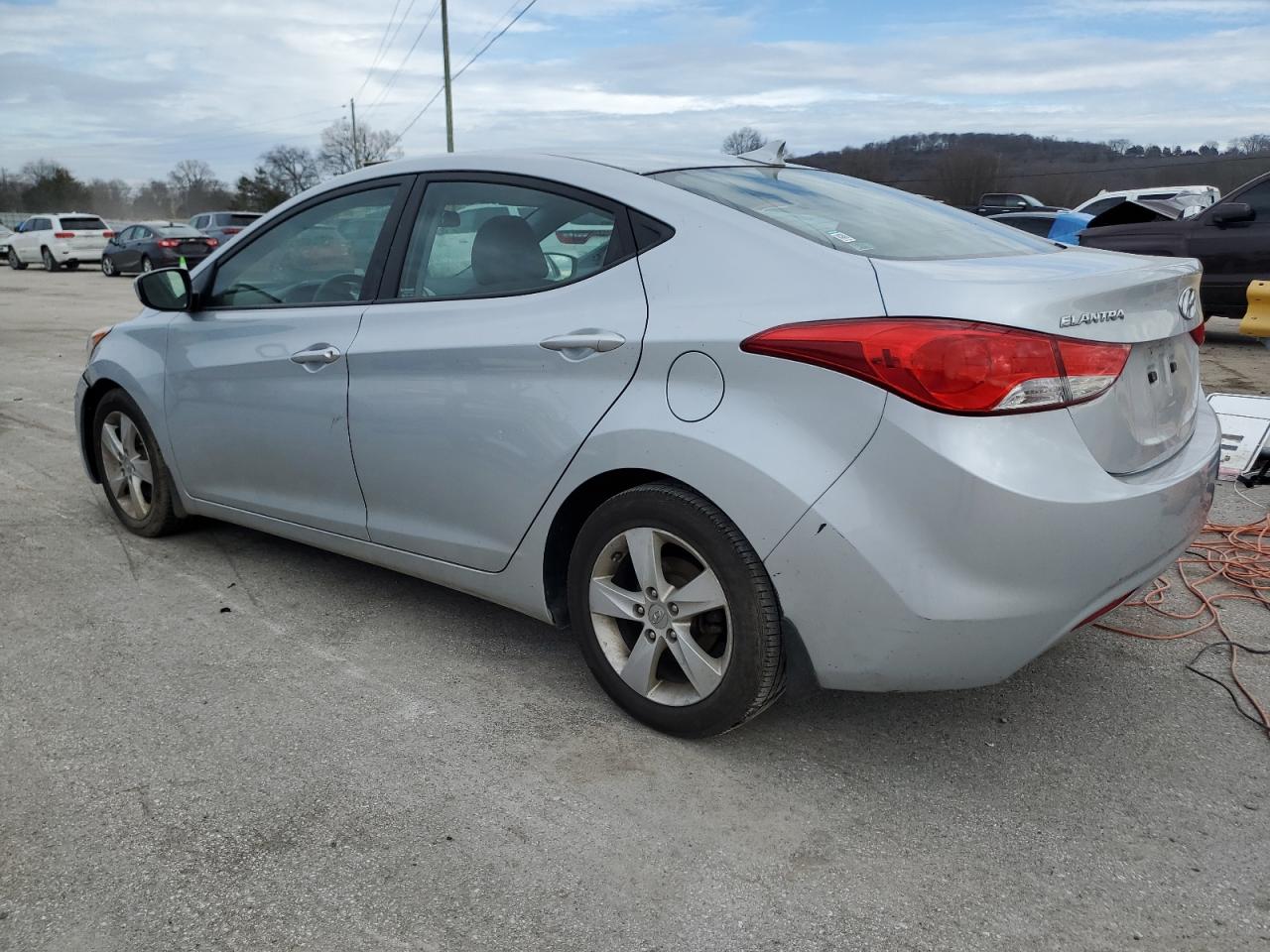 5NPDH4AE7DH309579 2013 Hyundai Elantra Gls