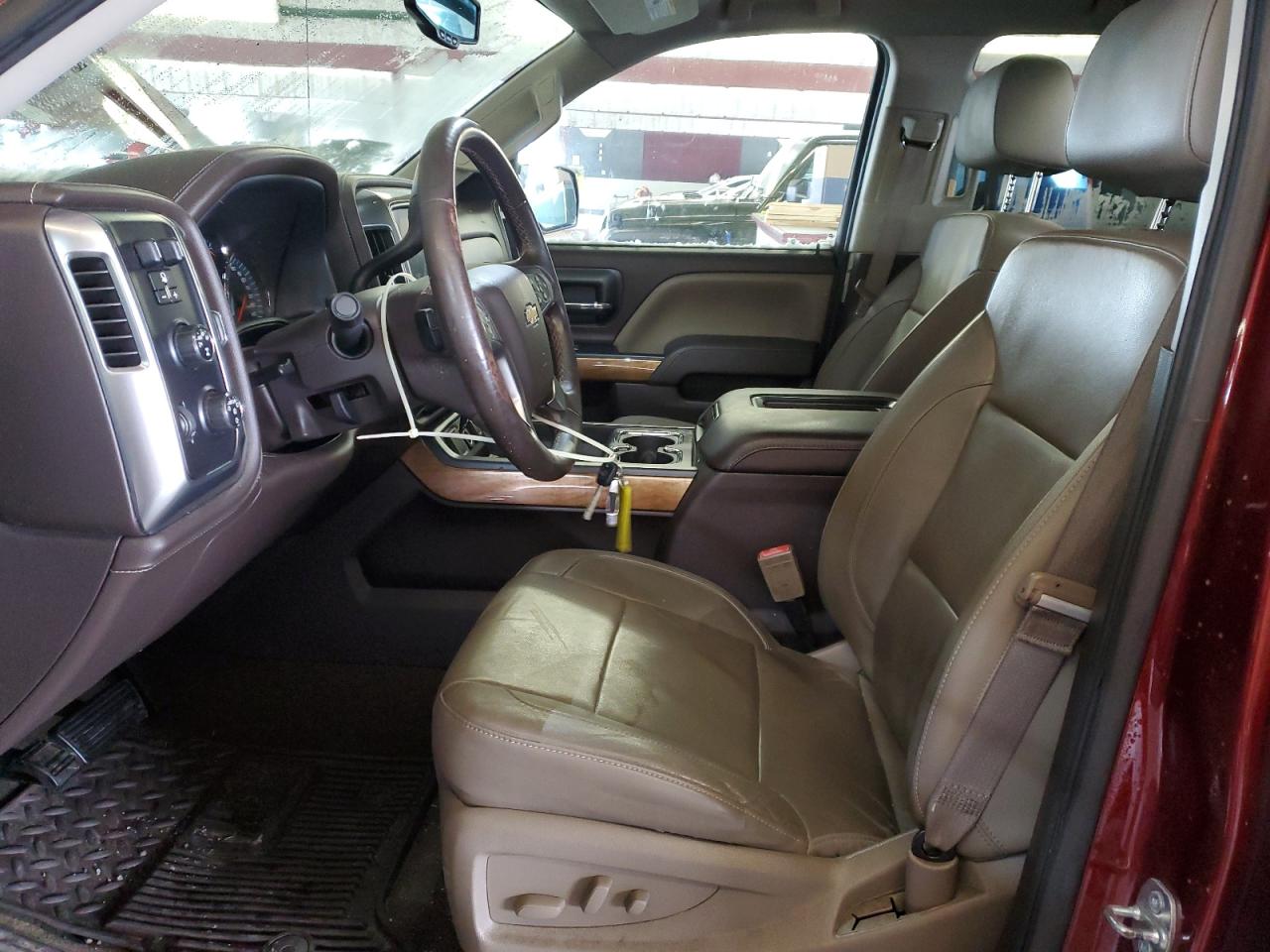 2016 Chevrolet Silverado - Image 7