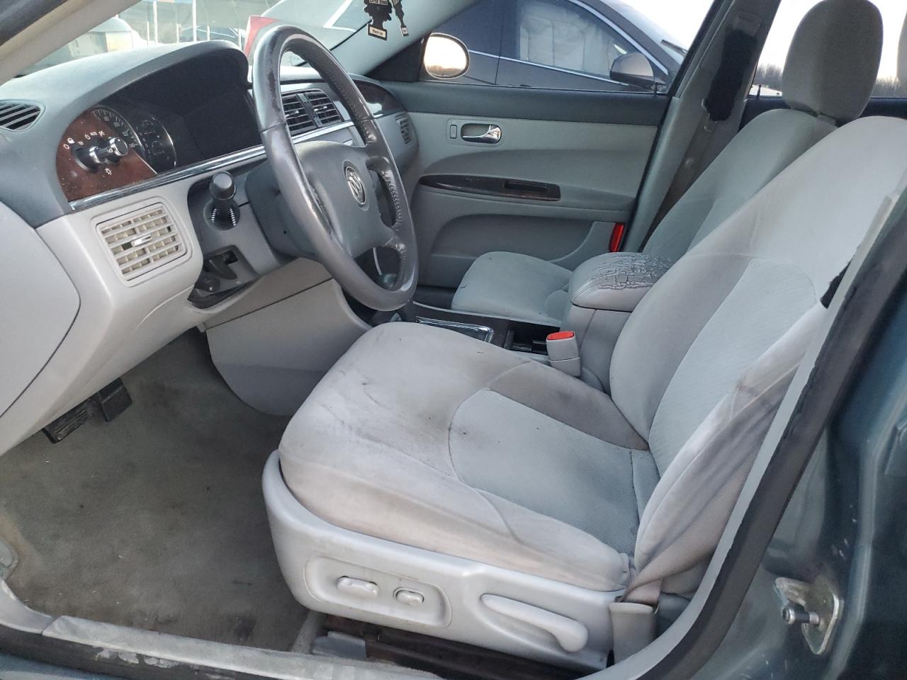 2007 Buick Lacrosse Cx VIN: 2G4WC582871238175 Lot: 82656603