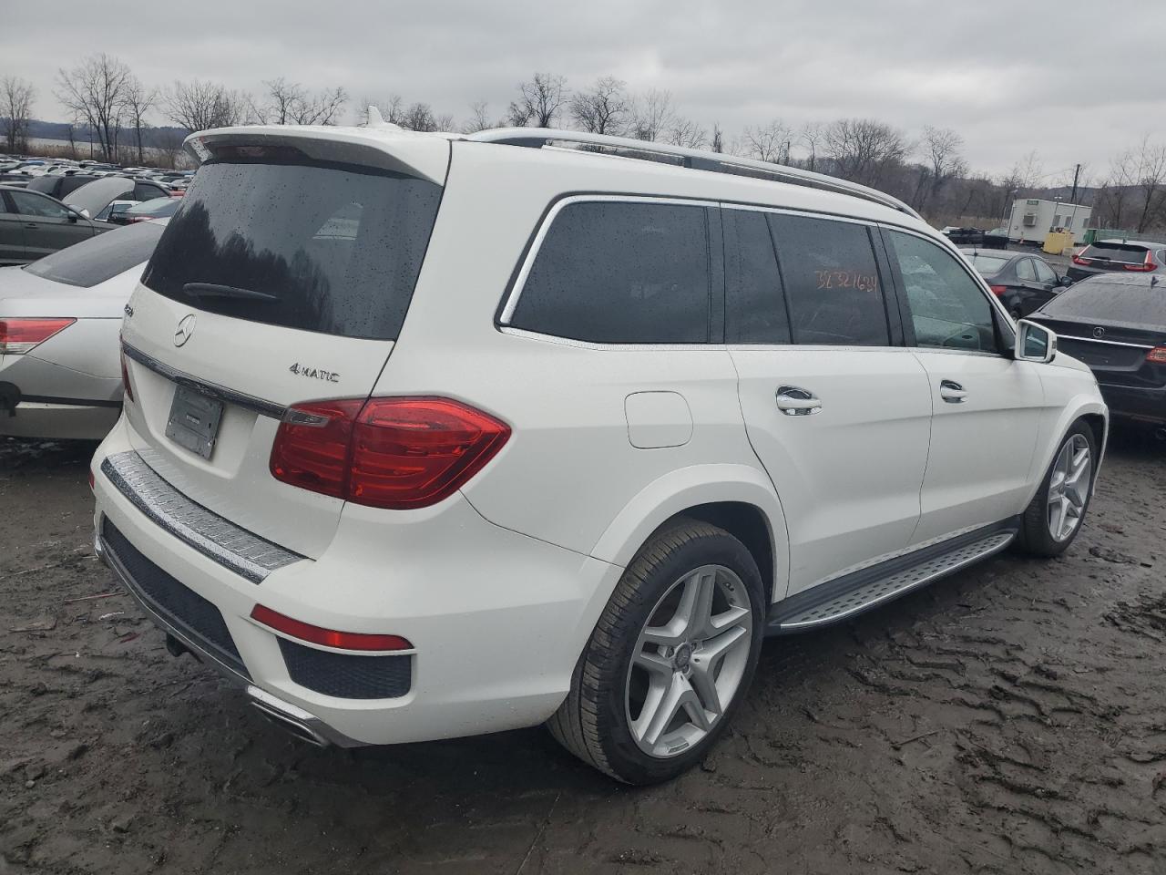 4JGDF7DE4FA443149 2015 Mercedes-Benz Gl 550 4Matic