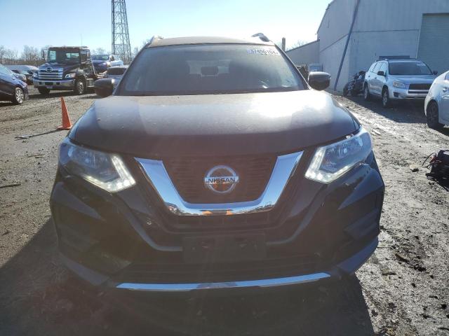  NISSAN ROGUE 2018 Черный