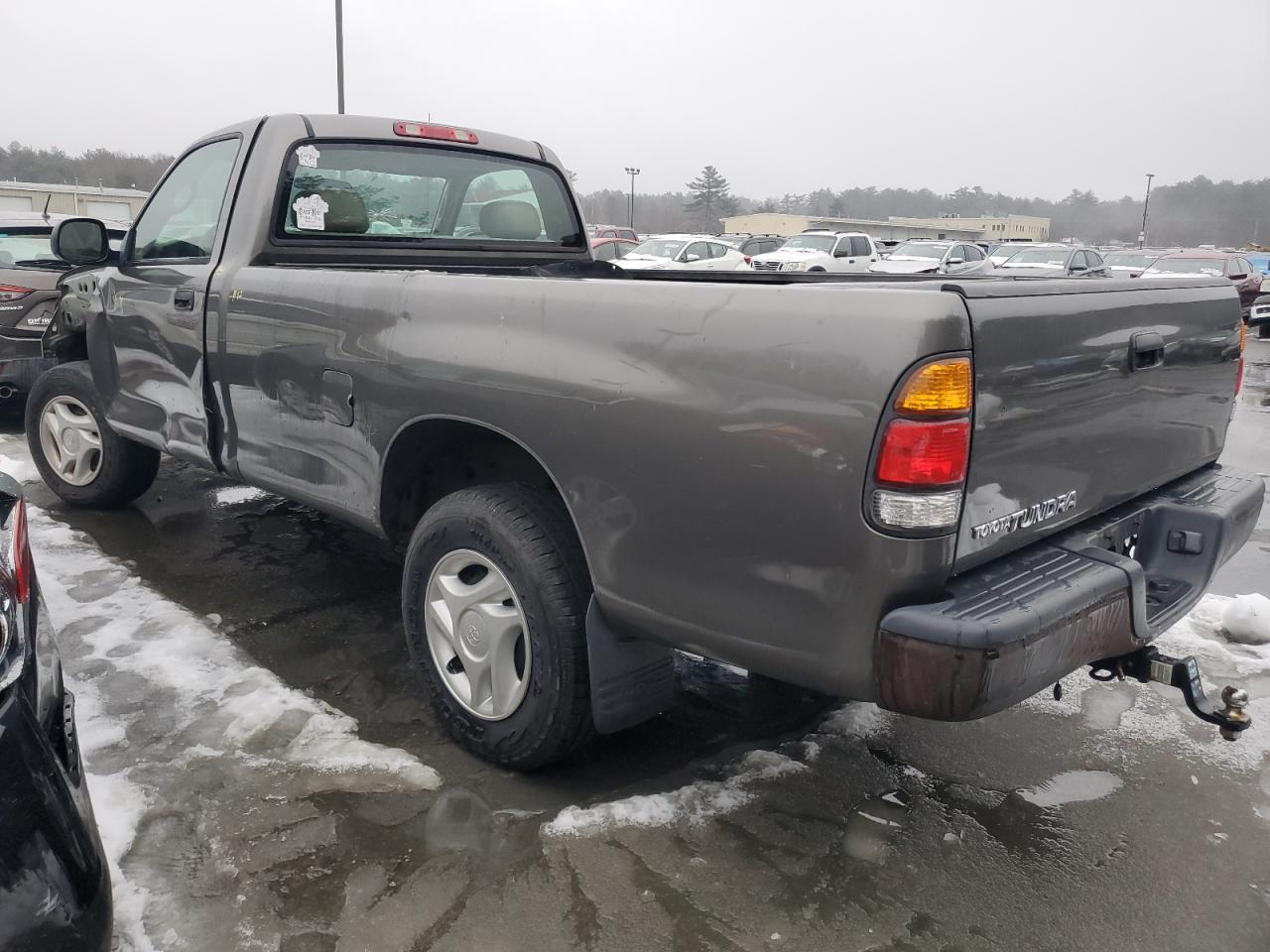 2004 Toyota Tundra - Image 2