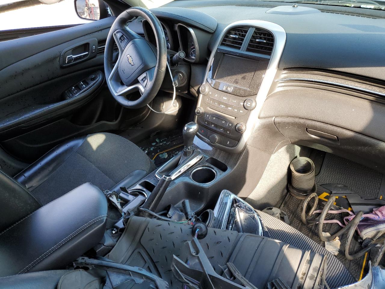 2016 Chevrolet Malibu - Image 8