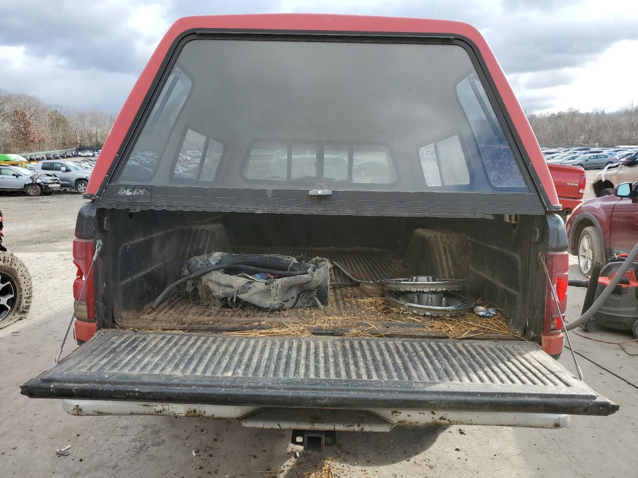 1986 Ford F150 VIN: 2FTEF15N0GCA93703 Lot: 81918023