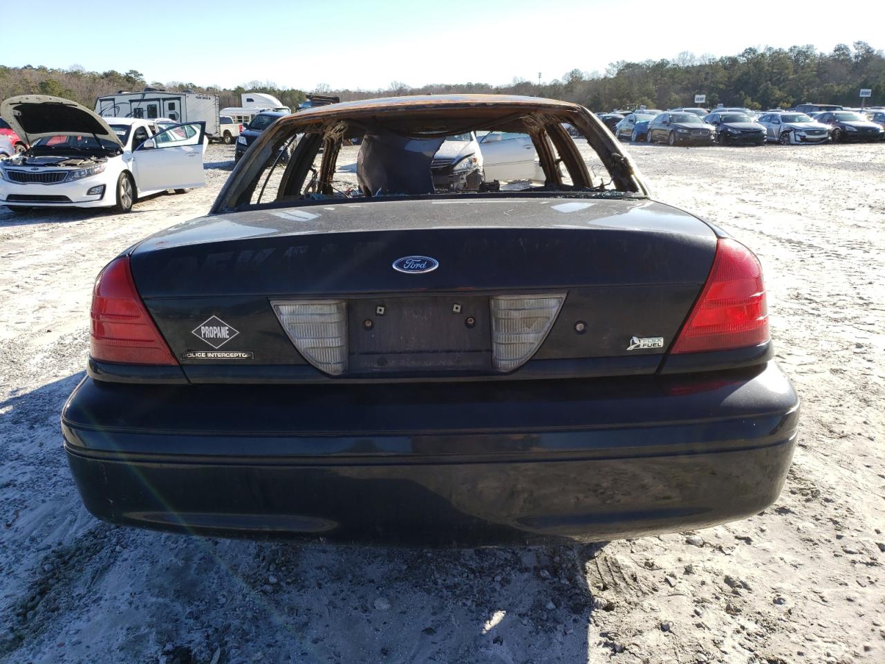 2011 Ford Crown Victoria - Image 6