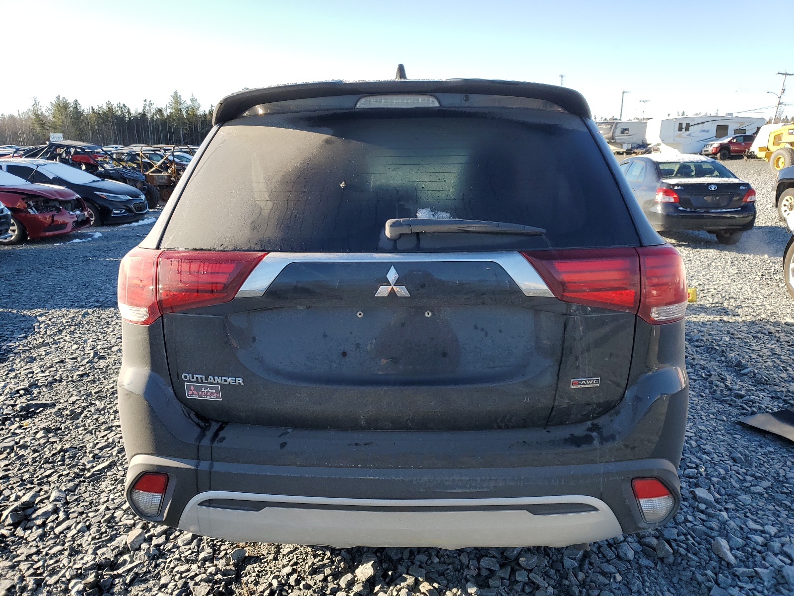 JA4AZ2A35LZ607665 2020 Mitsubishi Outlander Es