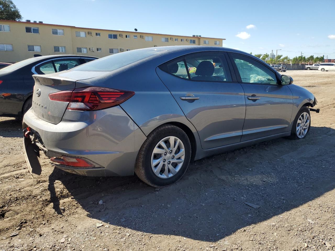 2019 Hyundai Elantra Se VIN: KMHD74LF6KU831840 Lot: 39309654