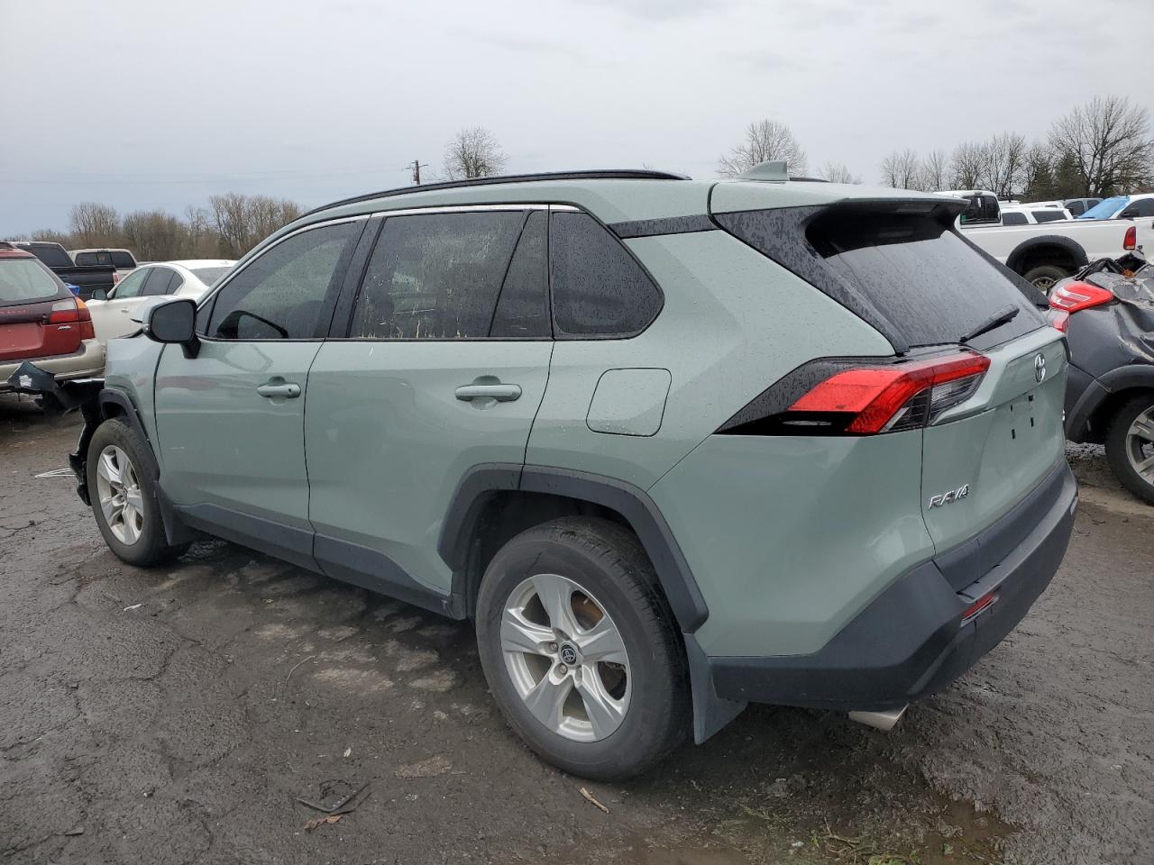 2T3W1RFVXMW173928 2021 TOYOTA RAV 4 - Image 2