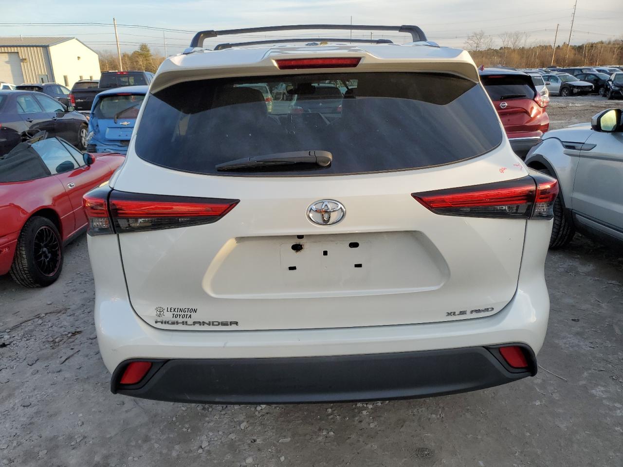 2021 Toyota Highlander Xle VIN: 5TDGZRBH7MS063482 Lot: 37535634