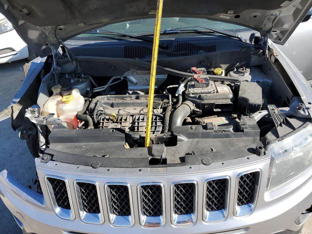 1C4NJCBAXED844766 2014 Jeep Compass Sport