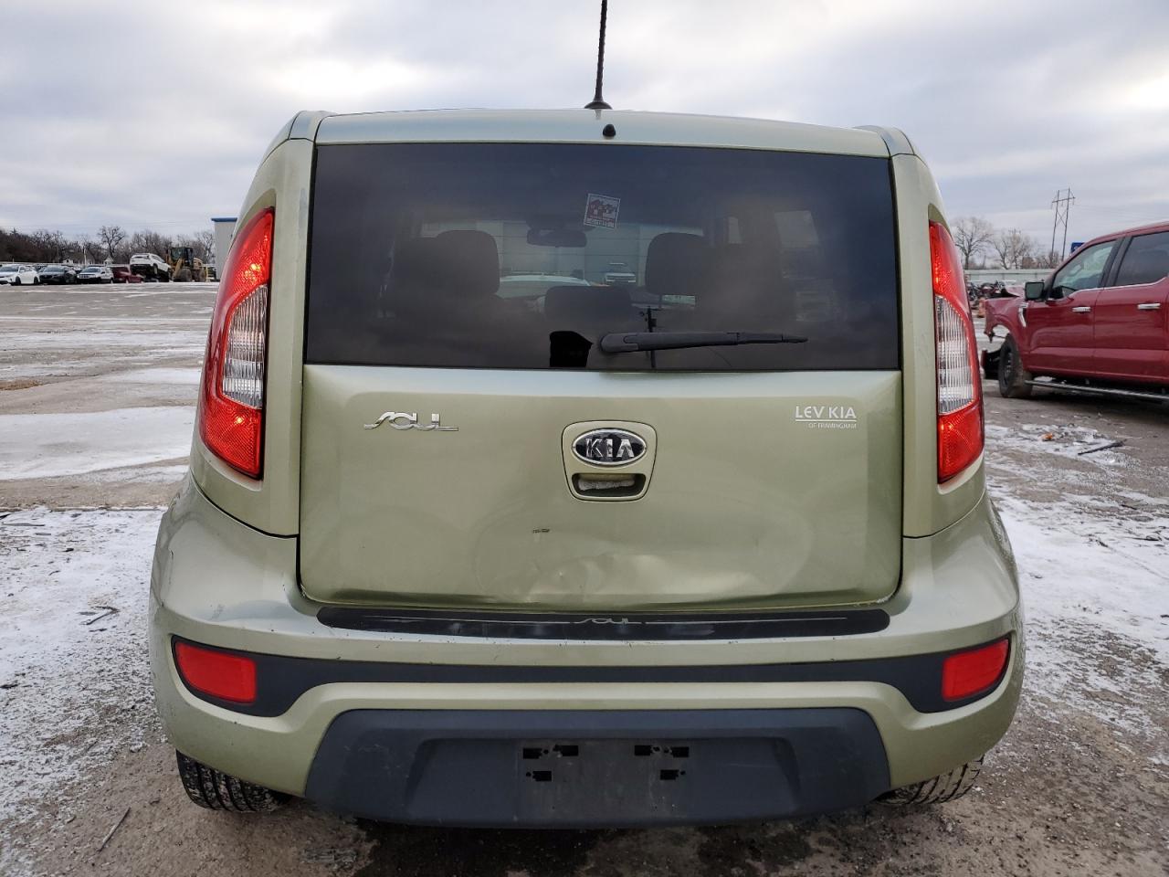 KNDJT2A63C7415383 2012 Kia Soul +