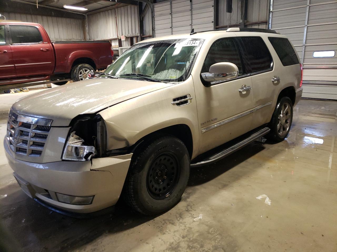 1GYS4BEF6BR104278 2011 Cadillac Escalade Luxury