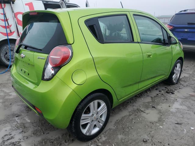  CHEVROLET SPARK 2015 Зелений