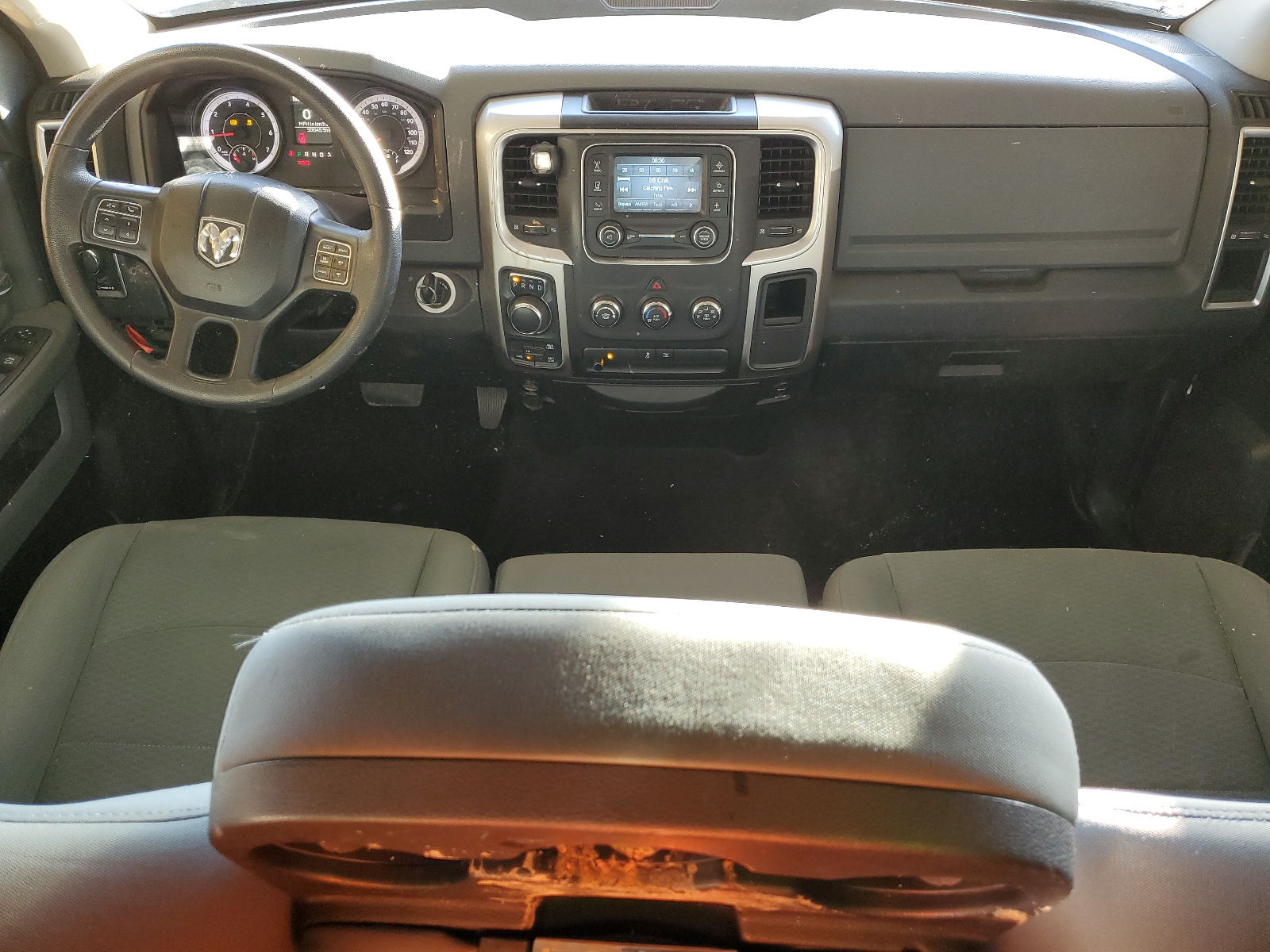 1C6RR7LG2GS261585 2016 Ram 1500 Slt