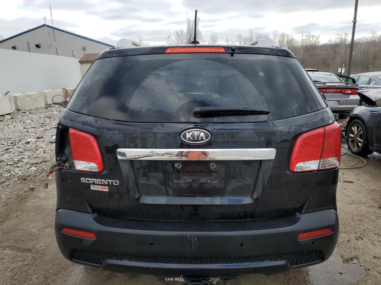 2013 Kia Sorento Lx VIN: 5XYKT4A22DG402688 Lot: 81921483