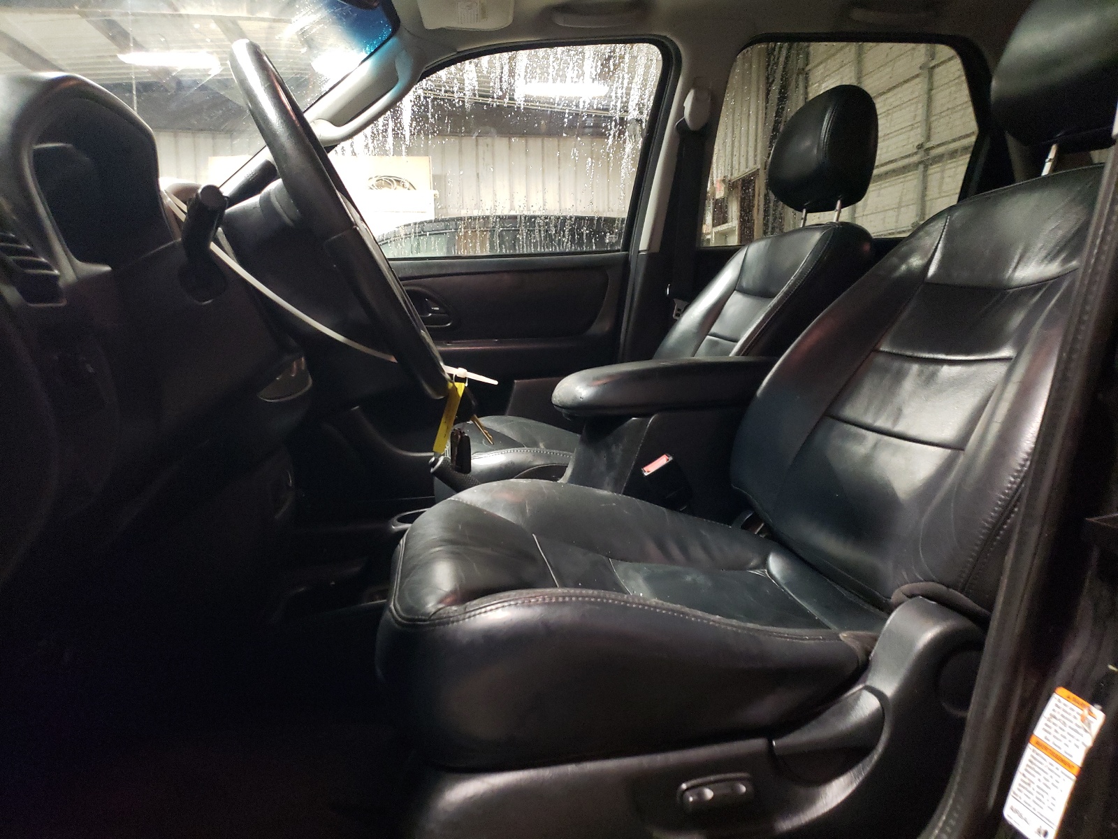 1FMCU04154KA87789 2004 Ford Escape Limited