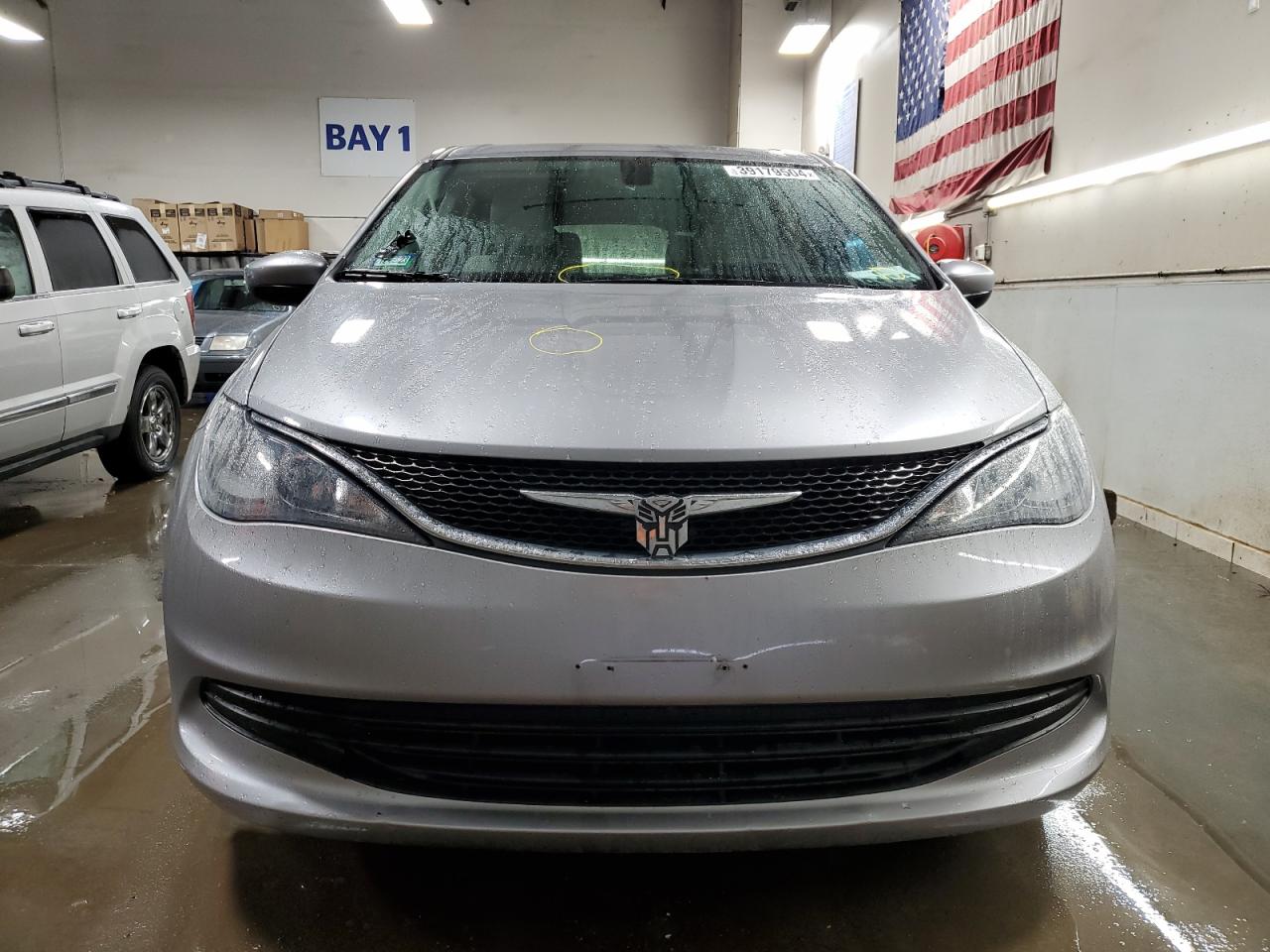 2C4RC1CG8HR521238 2017 Chrysler Pacifica Lx