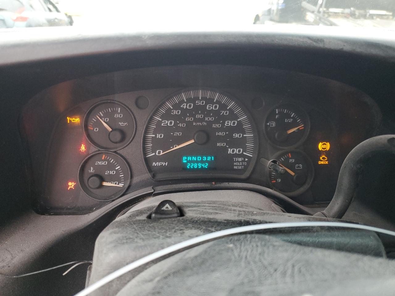 2006 Chevrolet Express G2500 VIN: 1GCGG25VX61270317 Lot: 64748054