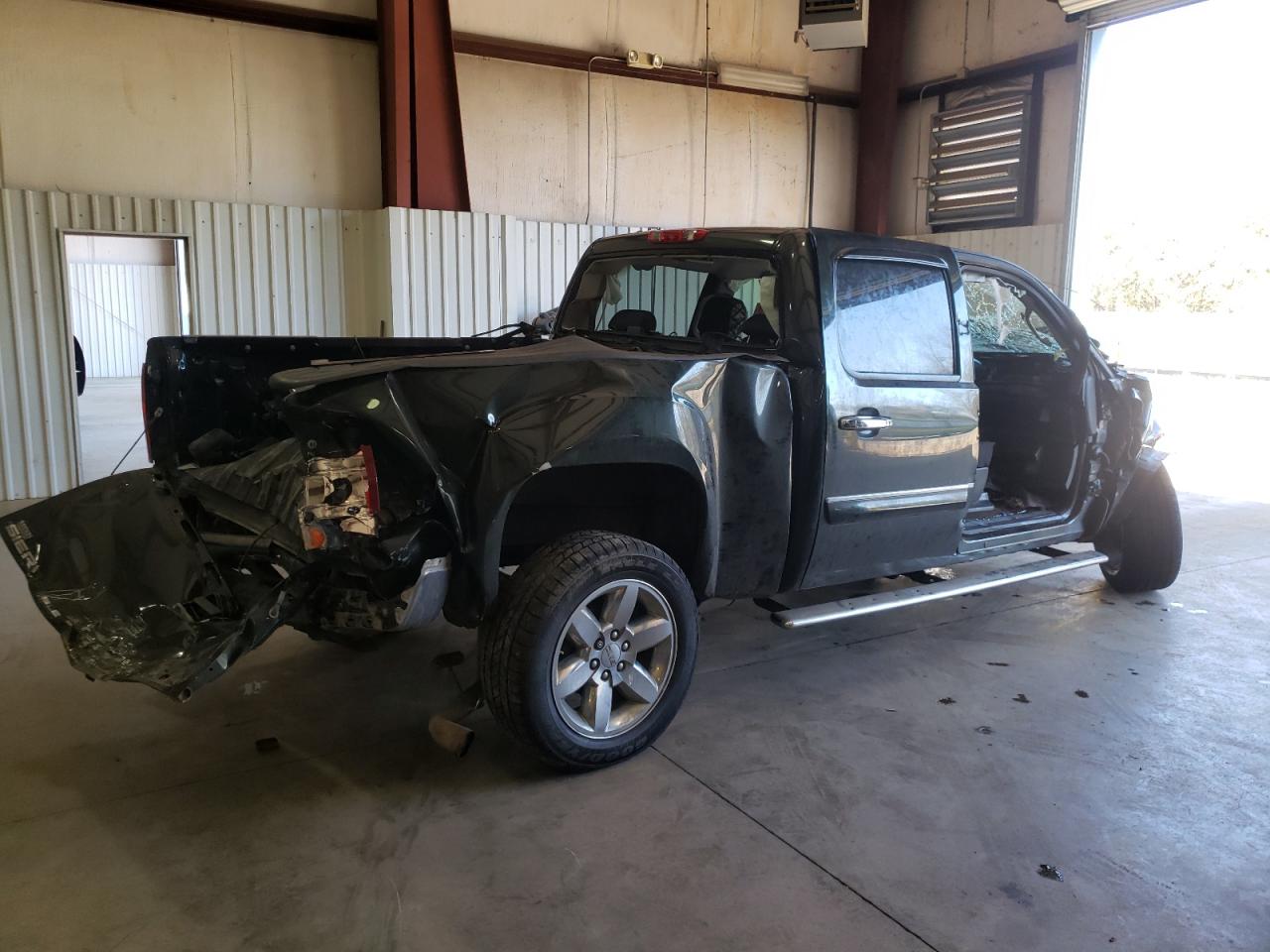 2013 GMC Sierra - Image 3