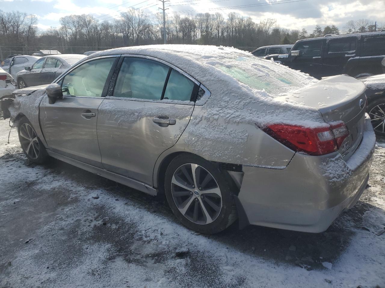 2015 Subaru Legacy - Image 2