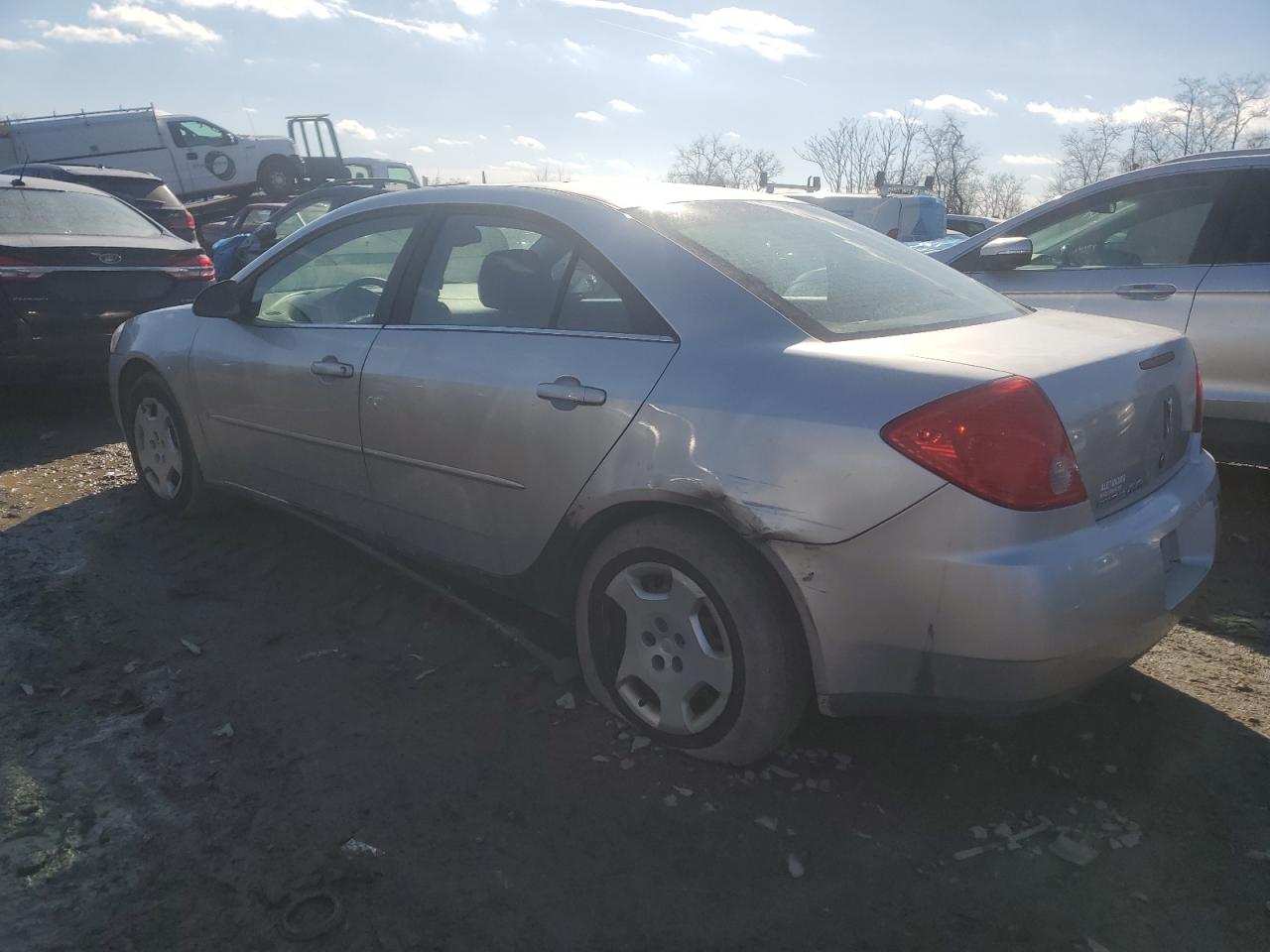 2008 Pontiac G6 - Image 2