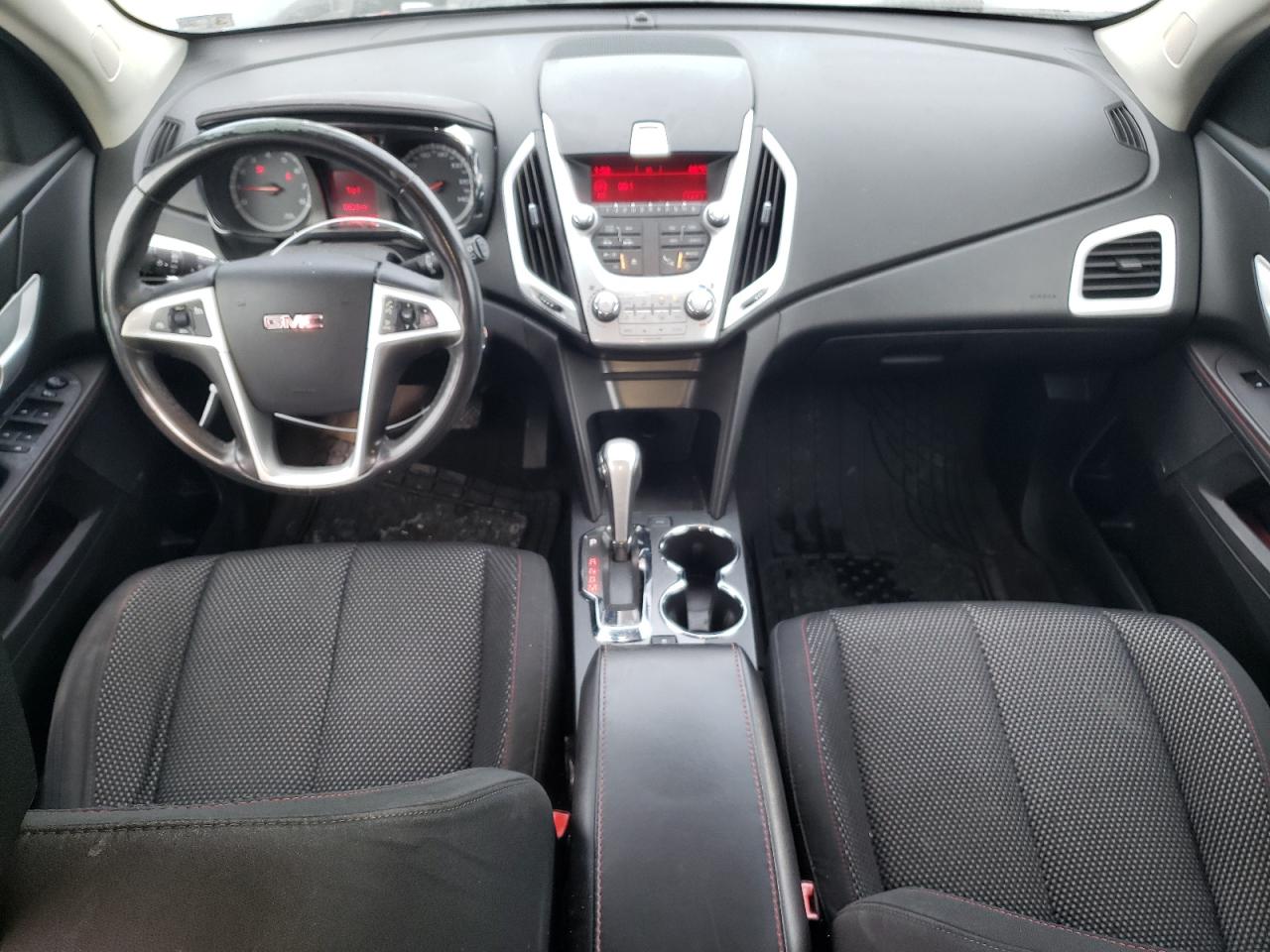 2010 GMC Terrain - Image 8