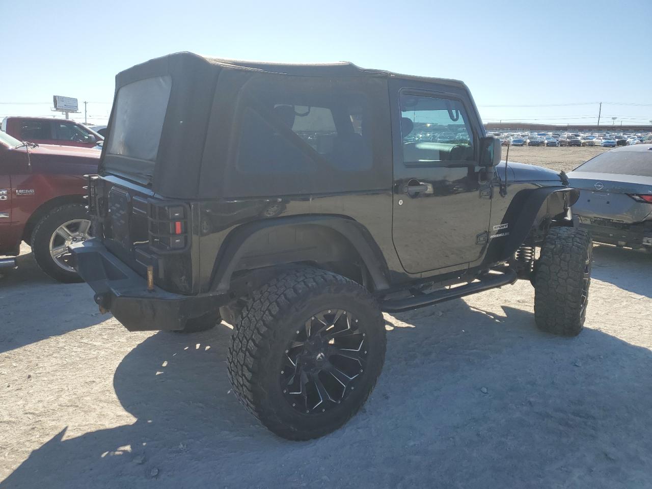 2014 Jeep Wrangler - Image 3
