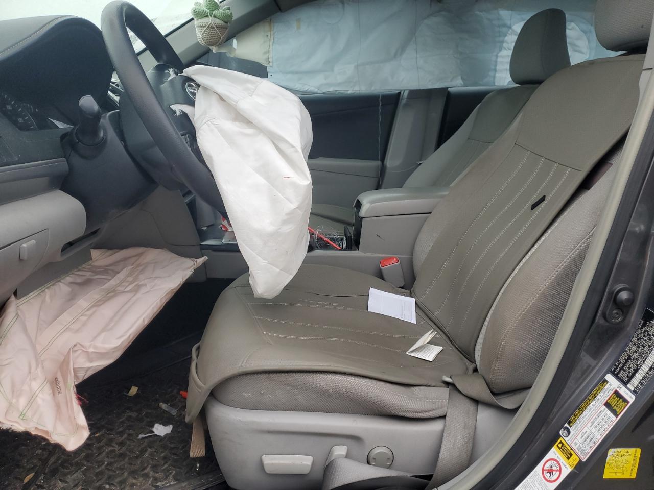 2013 Toyota Camry - Image 7
