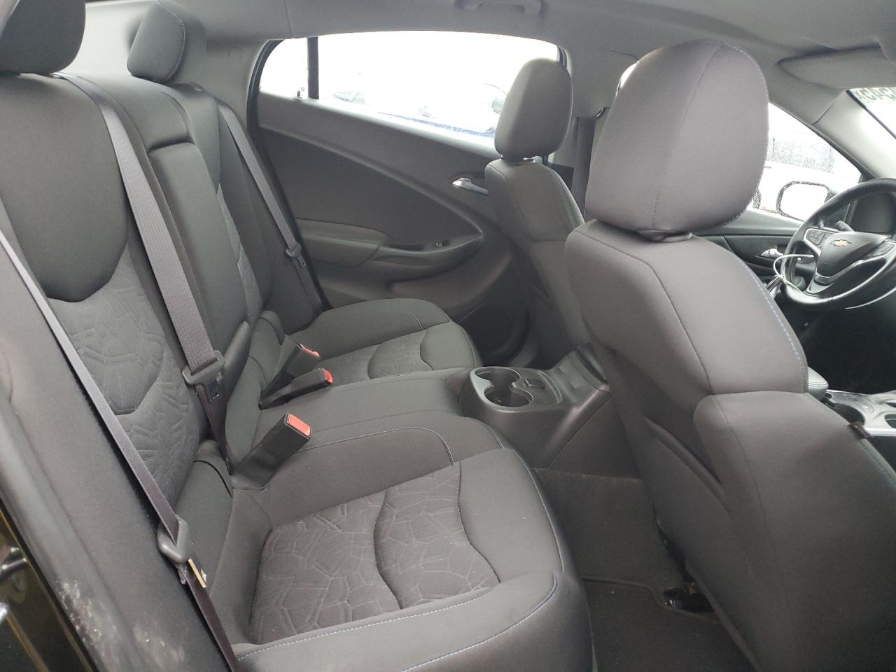 2016 Chevrolet Volt - Image 10