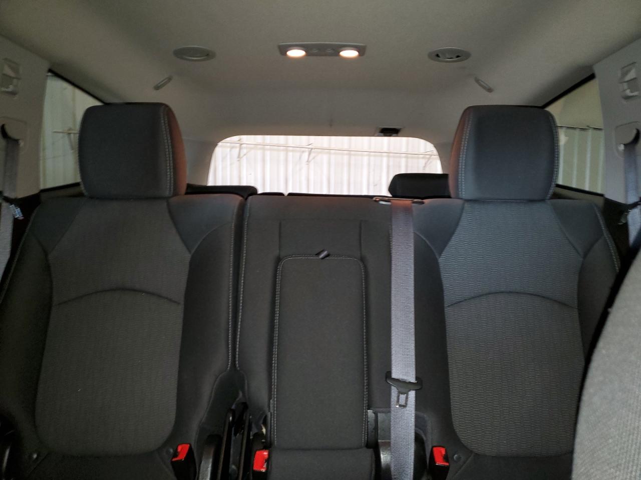 2014 Chevrolet Traverse - Image 10