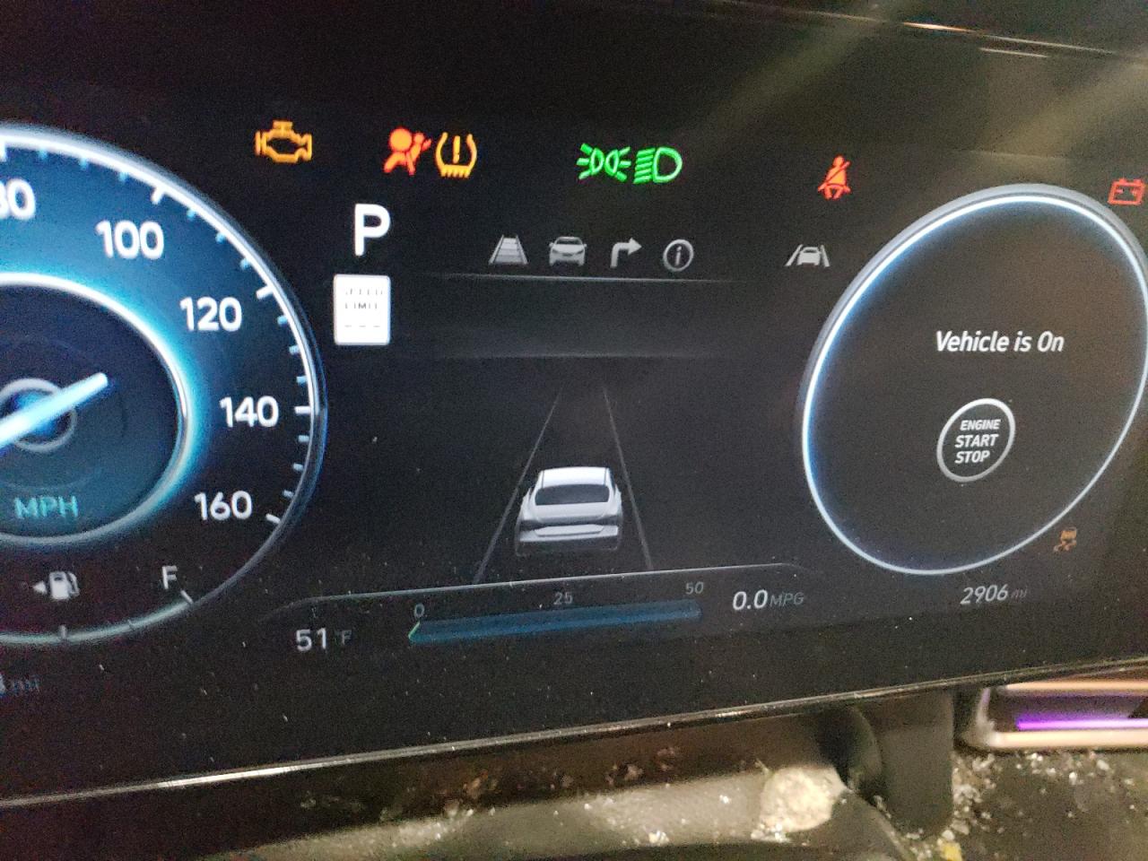 2024 Hyundai Elantra - Image 9