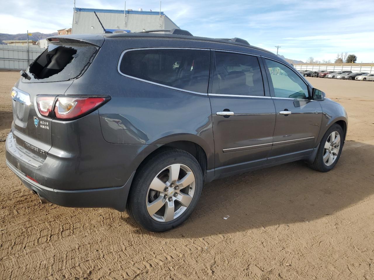 VIN 1GNKVJKD7EJ136666 2014 CHEVROLET TRAVERSE no.3