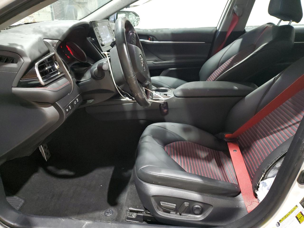 2023 Toyota Camry - Image 7
