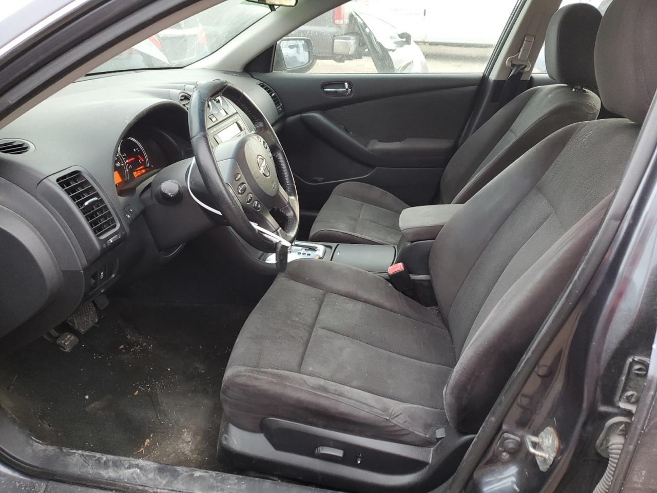 2012 Nissan Altima - Image 7