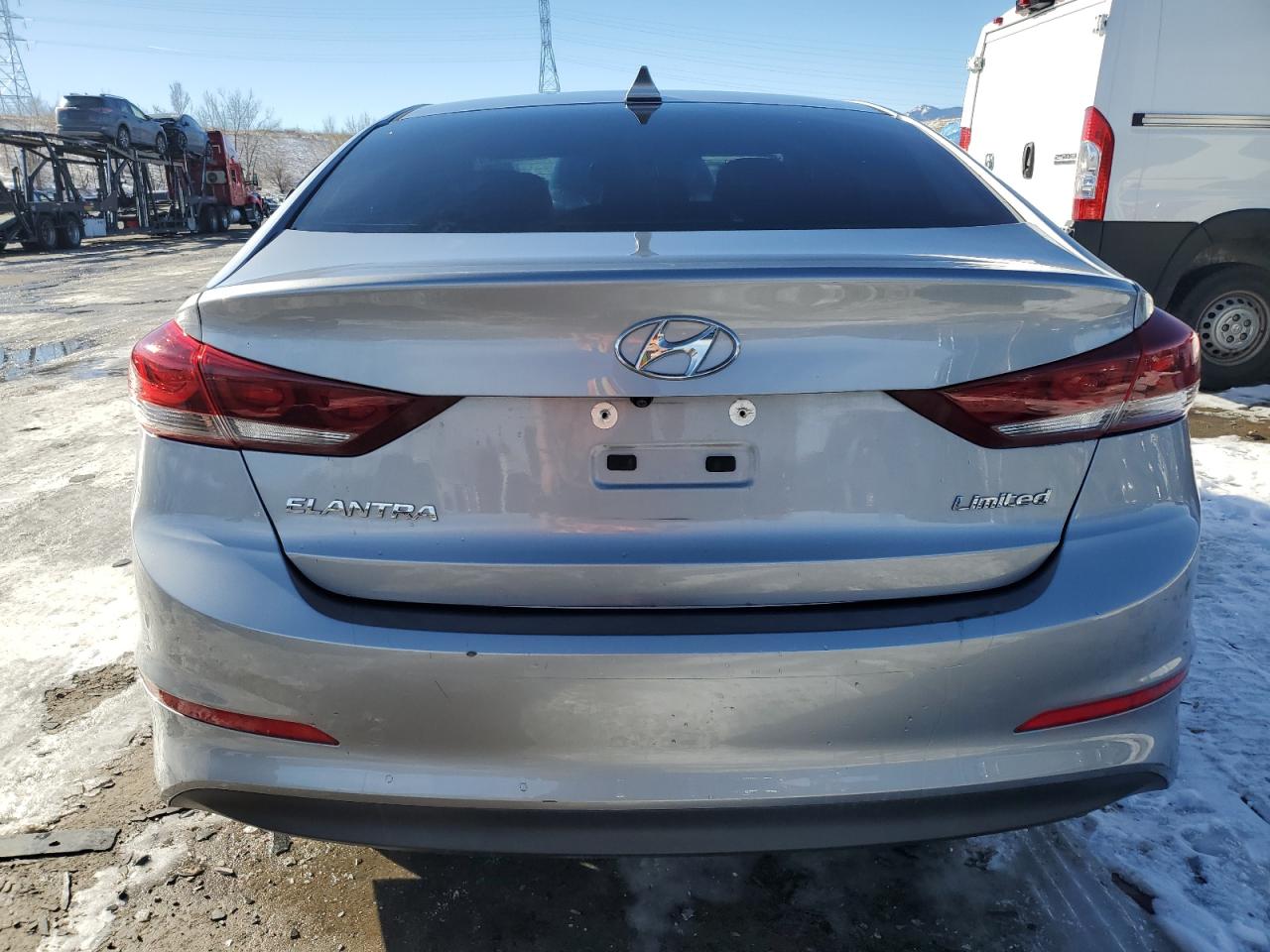 2017 Hyundai Elantra - Image 6