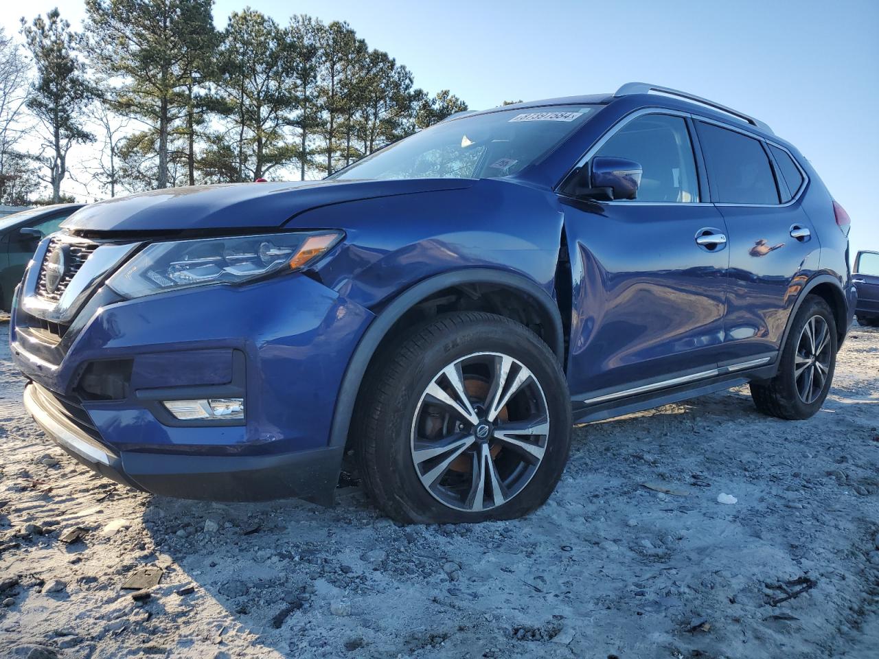 2018 Nissan Rogue - Image 1