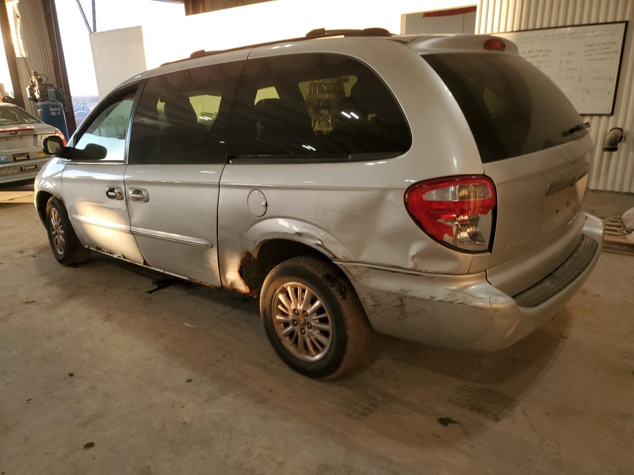 2003 Chrysler Town & Country - Image 2