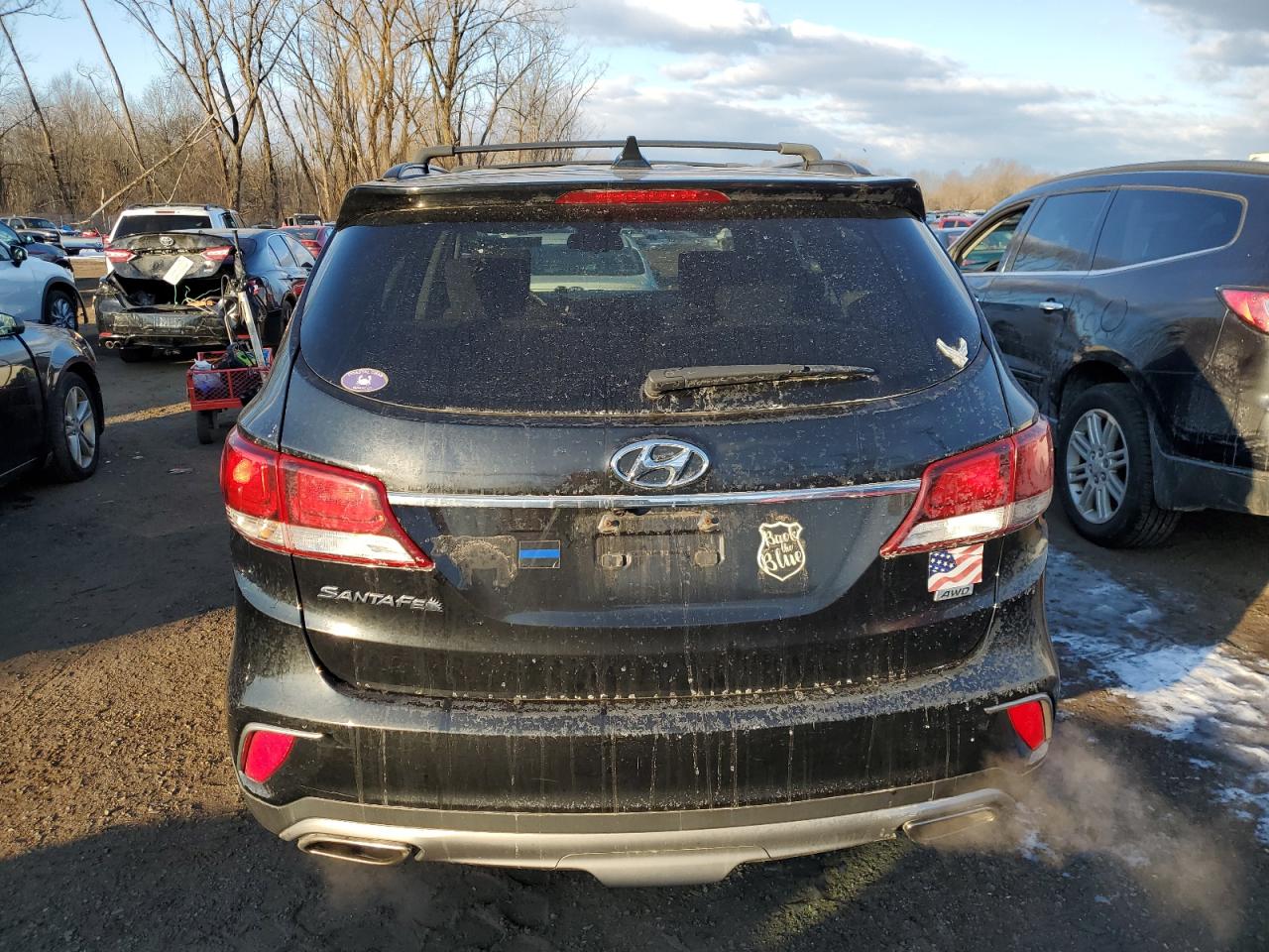 2017 Hyundai Santa Fe - Image 6