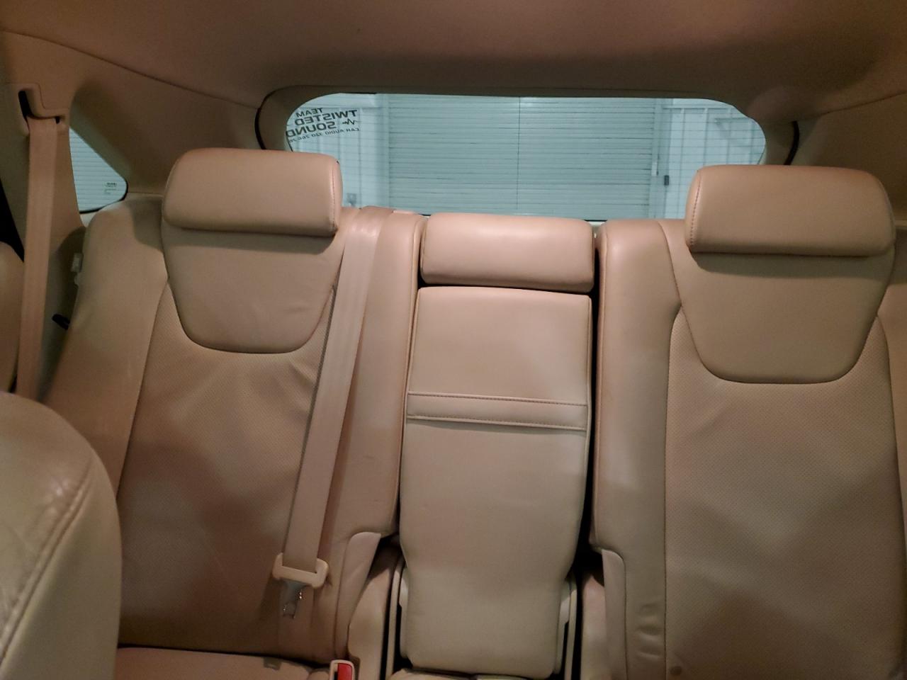 2010 Lexus RX - Image 10