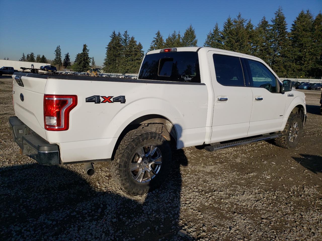2015 Ford F-150 - Image 3