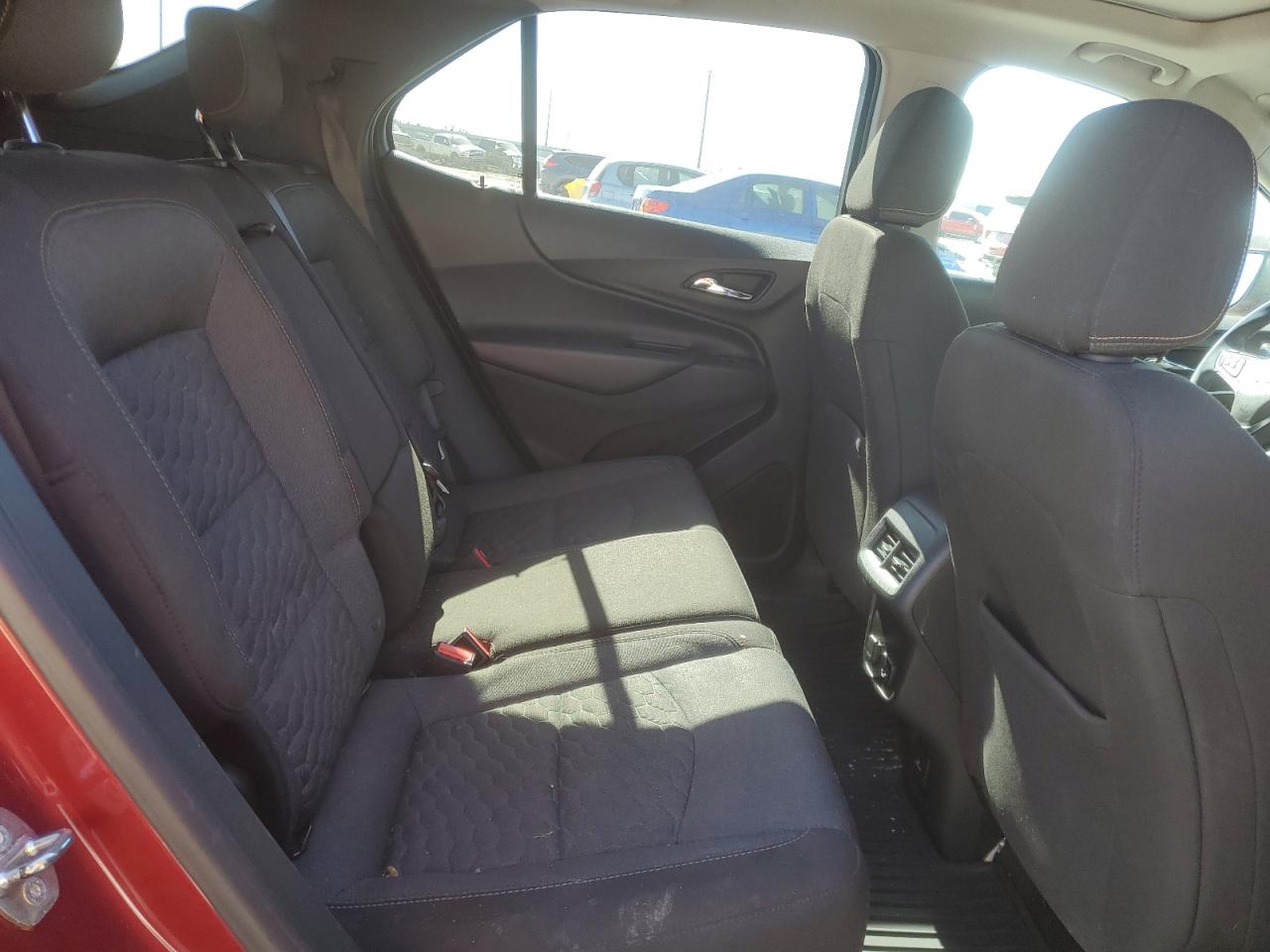 2018 Chevrolet Equinox - Image 11