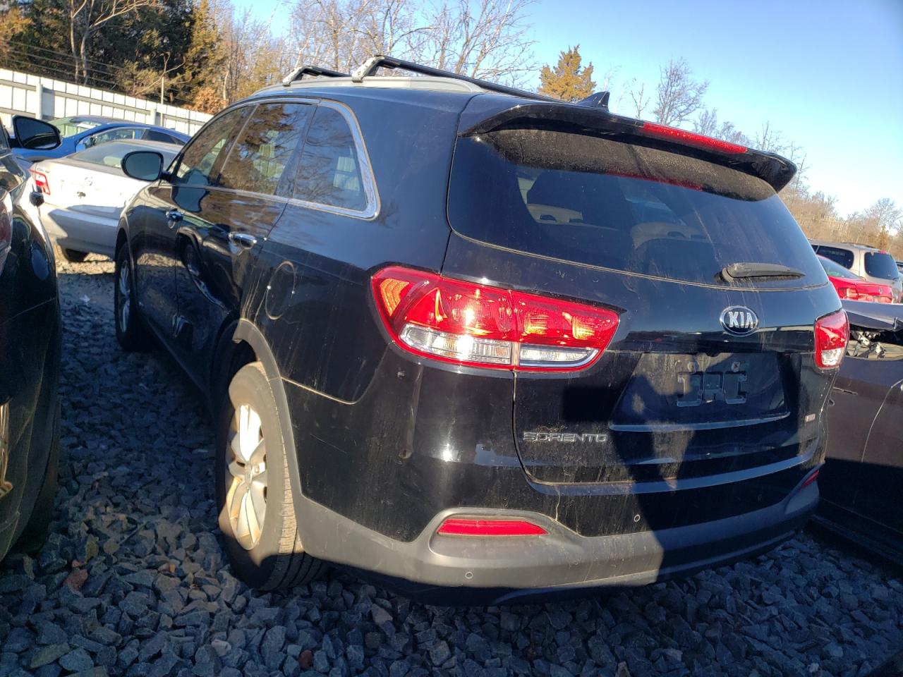 VIN 5XYPGDA34GG068154 2016 KIA SORENTO no.2