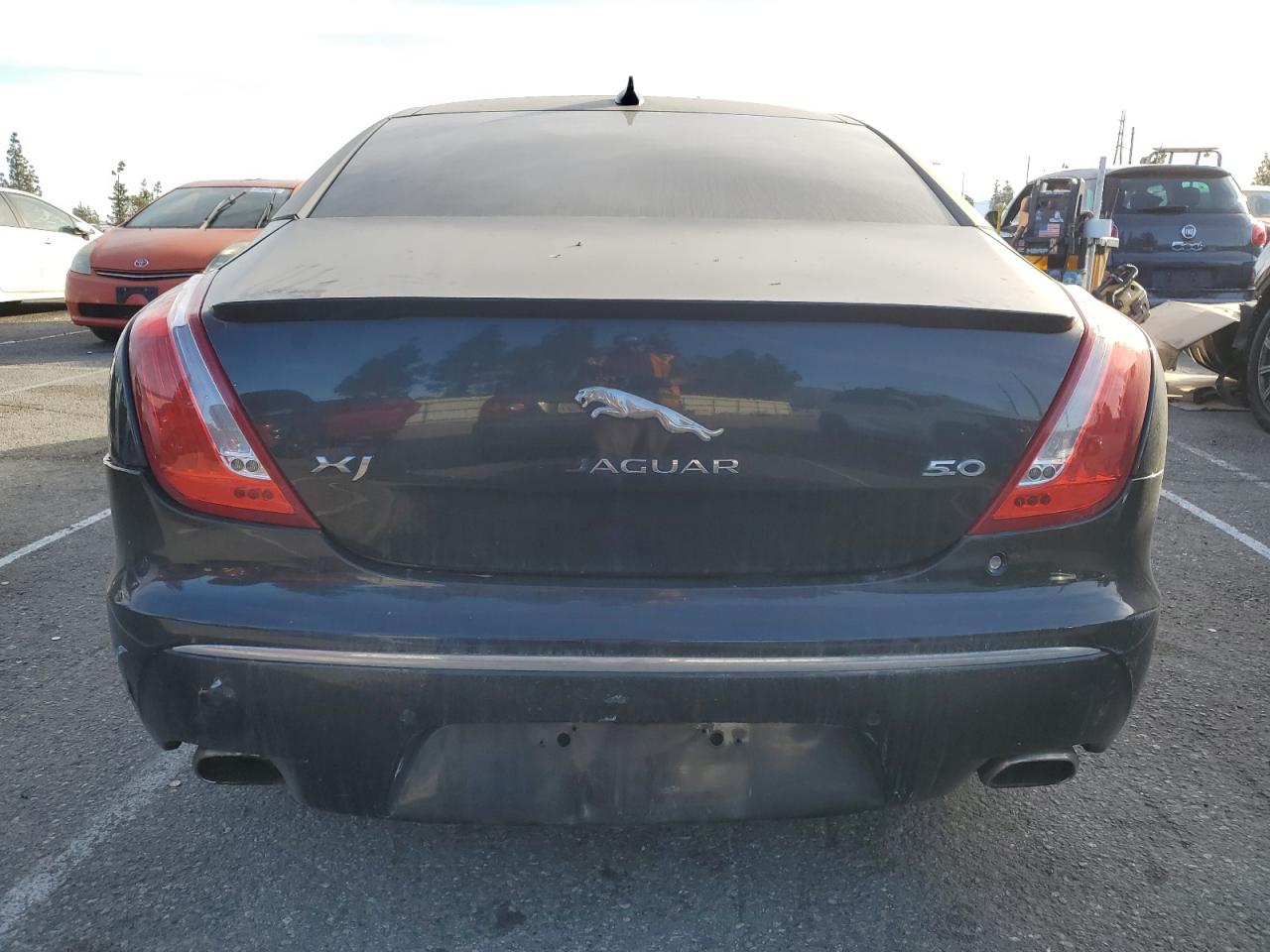 2015 Jaguar XJ - Image 6