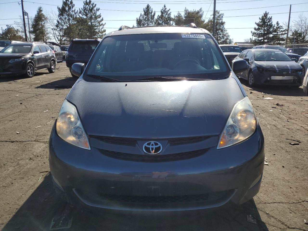 2006 Toyota Sienna - Image 5