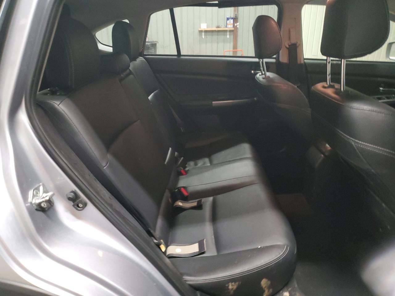 2015 Subaru XV - Image 11