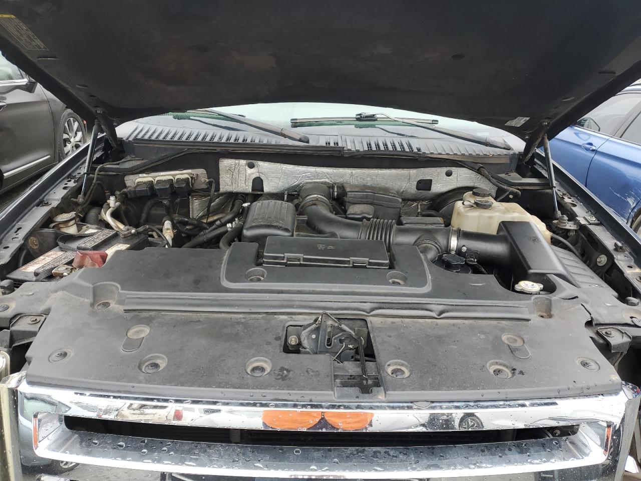 2010 Ford Expedition - Image 12