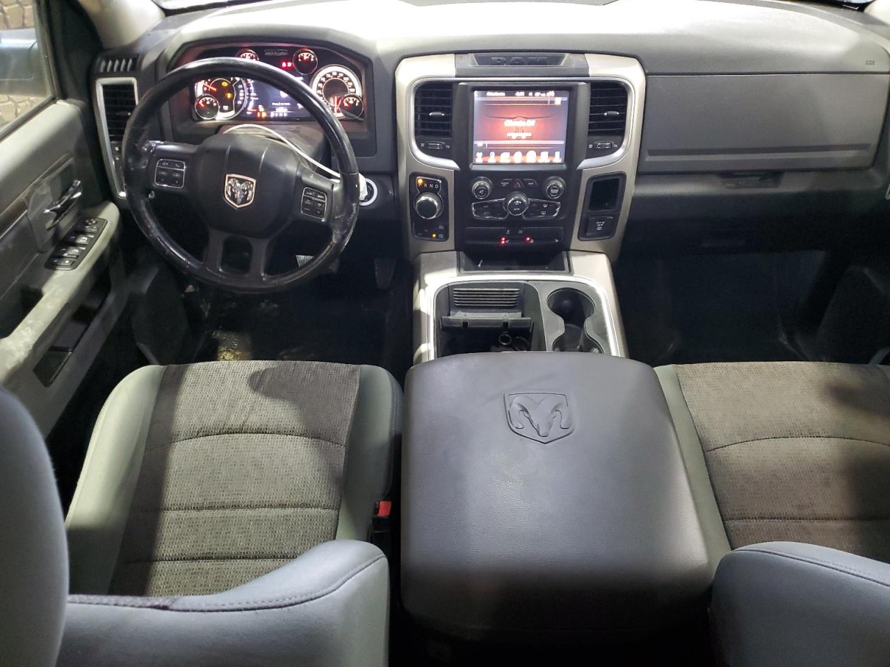 2016 RAM 1500 - Image 8